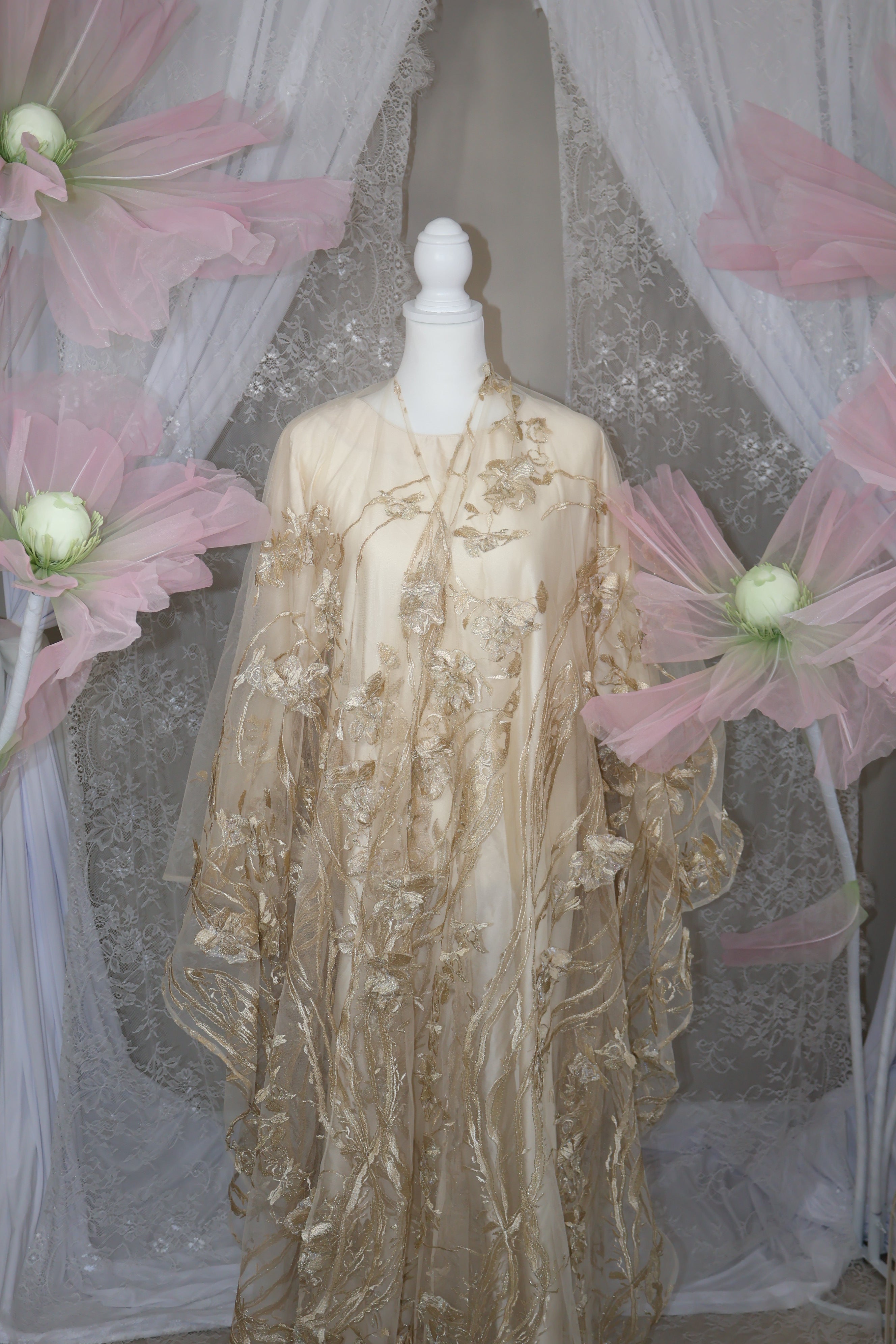 Soirée Lumière- gold