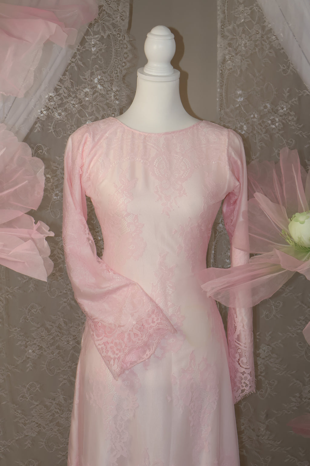 Camellia dress and abaya set