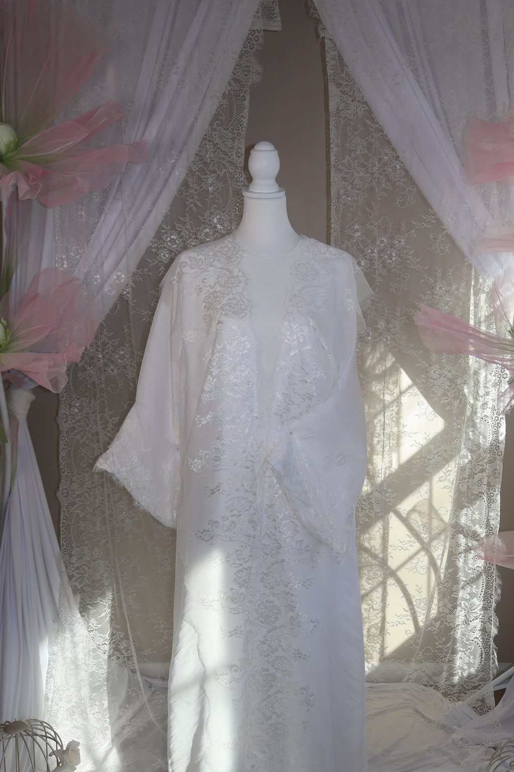 The Dentelle Abaya- white