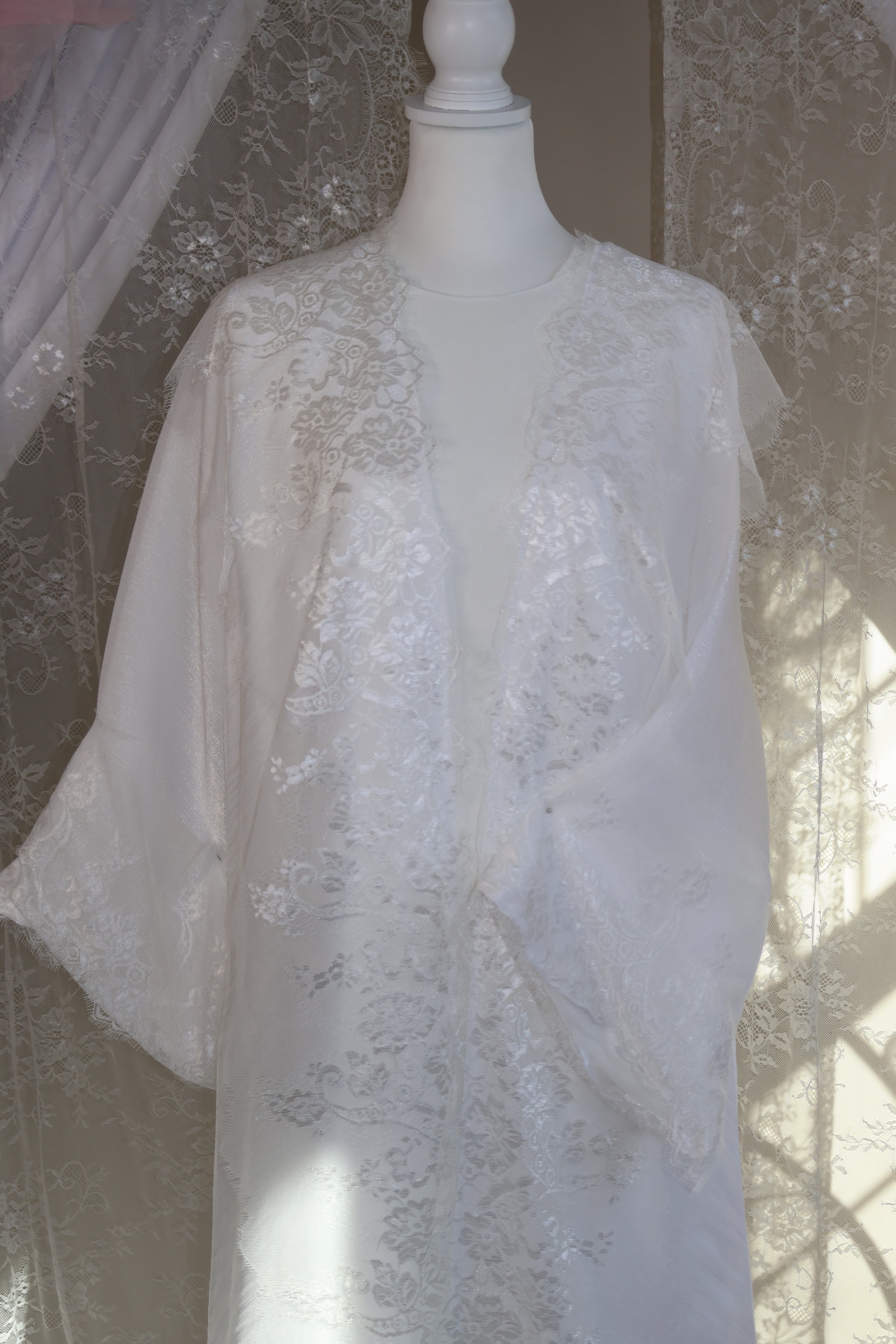 The Dentelle Abaya- white