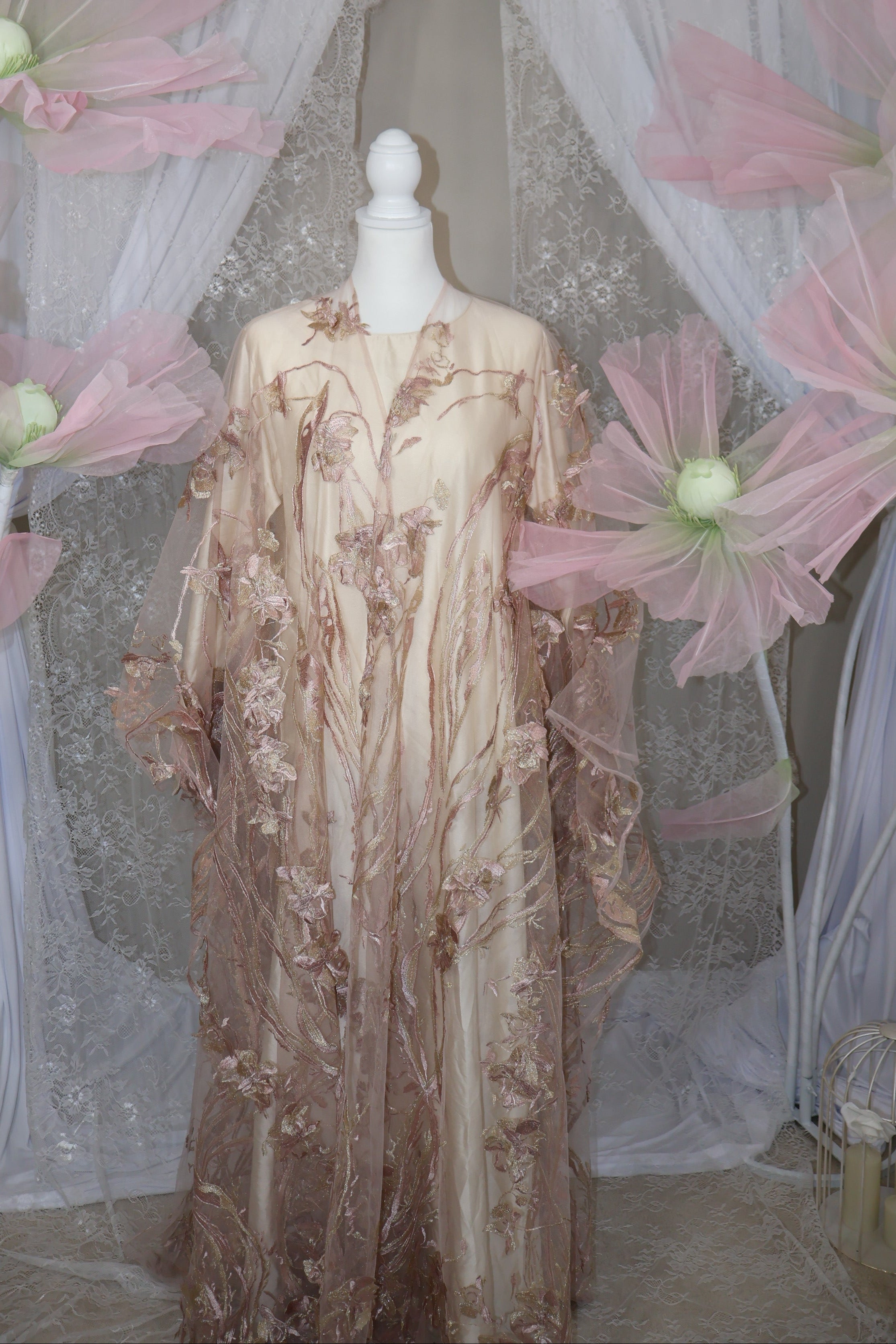 Soirée Lumière- pink and gold