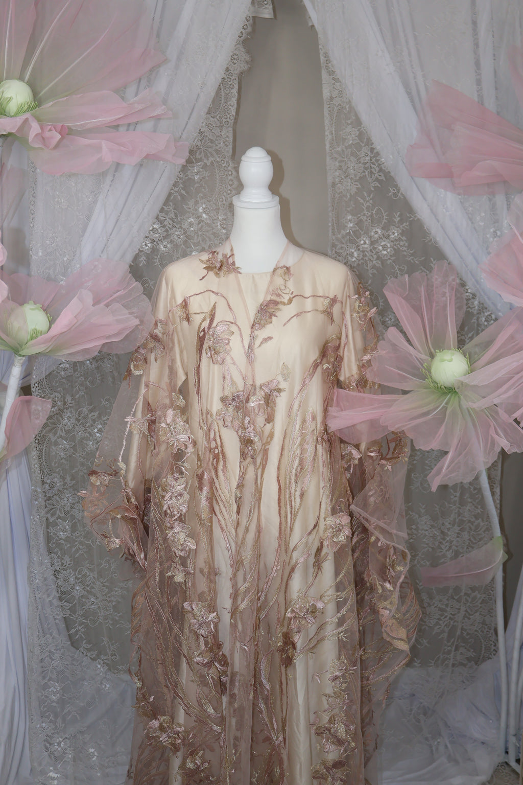 Soirée Lumière- pink and gold